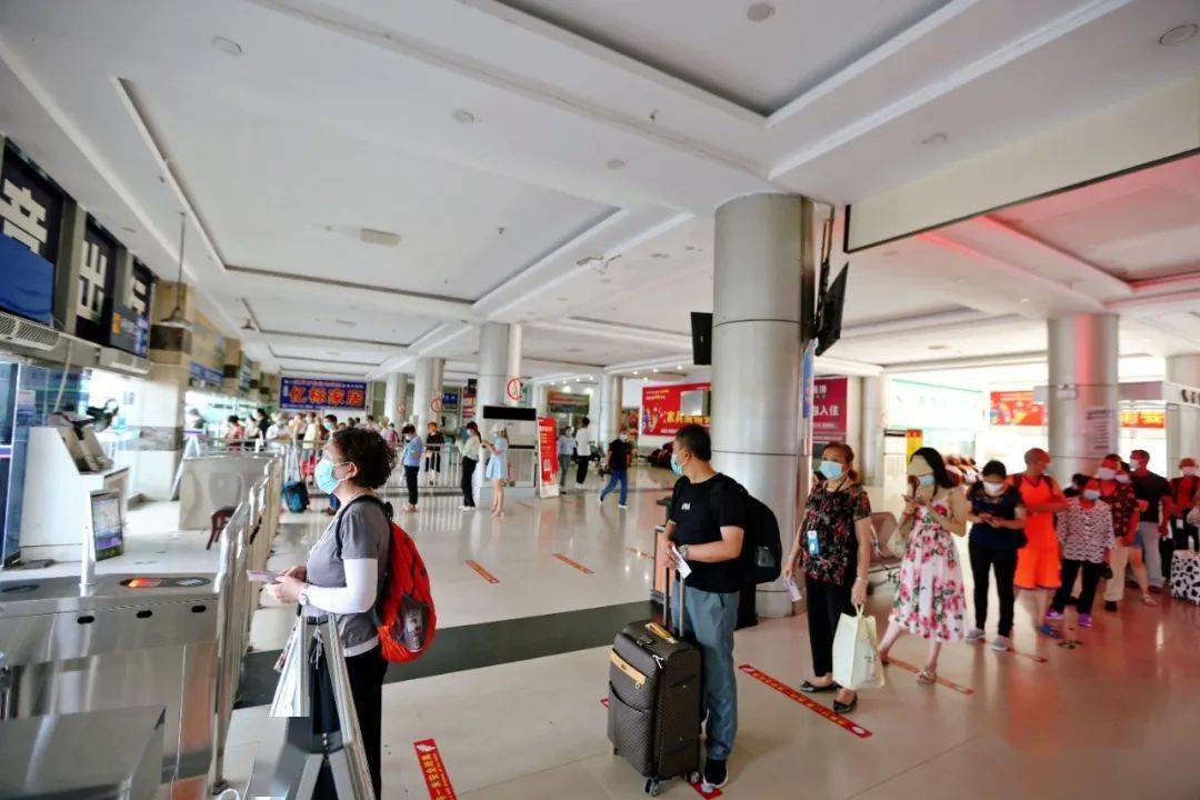 盛视 | 万盛<strong></p>
<p>铭盛</strong>,安好!