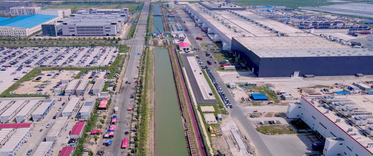 卖币炒车？特斯拉身价暴涨5989亿元，“优答”却暗藏危机？