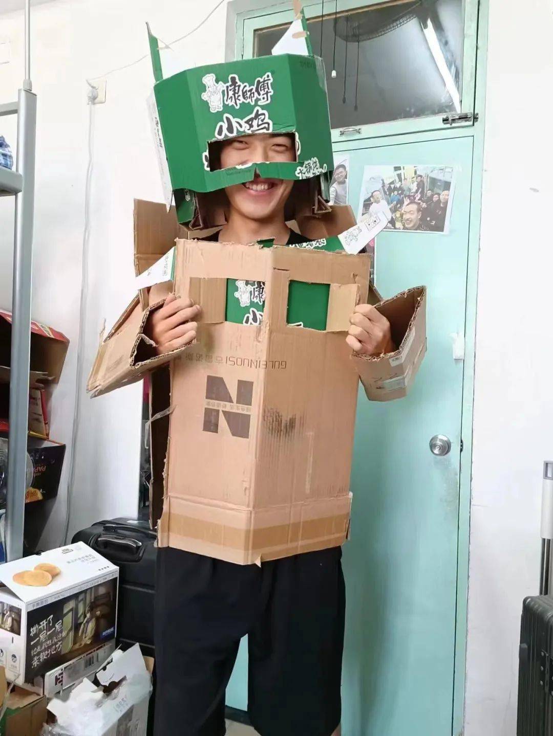 震惊<strong></p>
<p>VBITEX</strong>!与宿舍楼亲密共处8天的Biter竟是这样的......