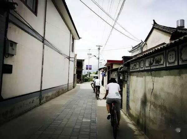 9男4女<strong></p>
<p>Kmex</strong>,骑行1900km!