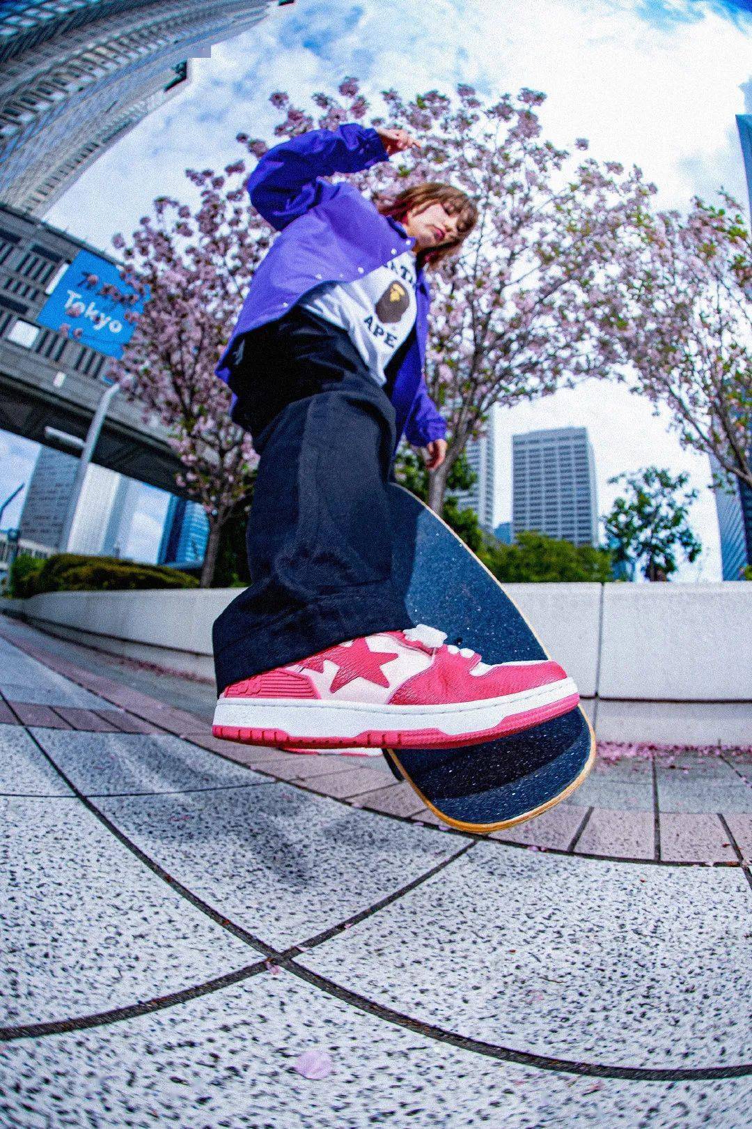 今日播报 | 蔓越莓Dunk Hi曝光<strong></p>
<p>Dididu</strong>!adidas“翅膀鞋”即将发售!