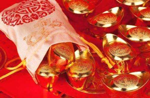 八字格局半壁格、两神成象格、两干不杂格、蝴蝶双飞格、棣萼联芳格之异同