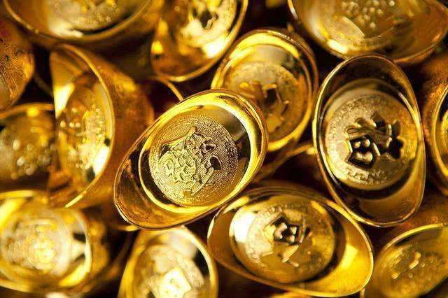 八字格局半壁格、两神成象格、两干不杂格、蝴蝶双飞格、棣萼联芳格之异同