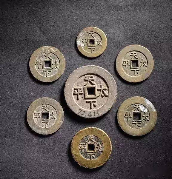 宫钱<strong></p>
<p>币钱通</strong>，这才是最尊贵的纪念币