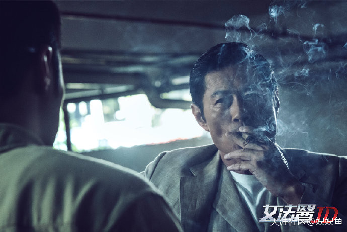 《女法医JD》每个人都有秘密<strong></p>
<p>jd股份</strong>，他们三个人，都有可能是反派BOSS