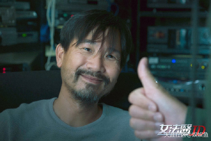 《女法医JD》每个人都有秘密<strong></p>
<p>jd股份</strong>，他们三个人，都有可能是反派BOSS