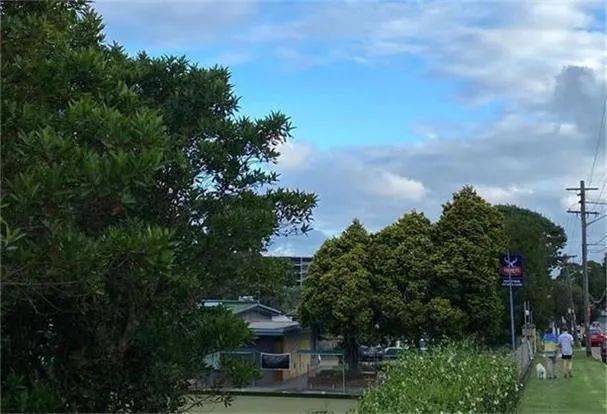 球星C罗为币安代言遭索赔10亿美元 机构预计澳储行2025年前难降息 澳住宅批建量见底 中国国家能源集团原副总李东被提起公诉