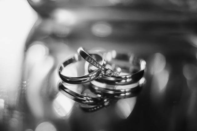 瑞士寡妇被判必须支付亡夫前妻赡养费，每月约为11万人民币