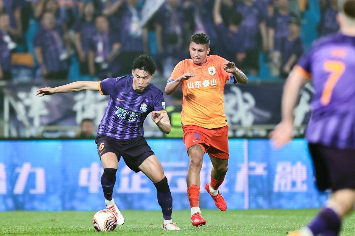 泰山队1比1战平津门虎<strong></p>
<p>虎币网</strong>,克雷桑赛后被山东球迷网暴,遭点名批评