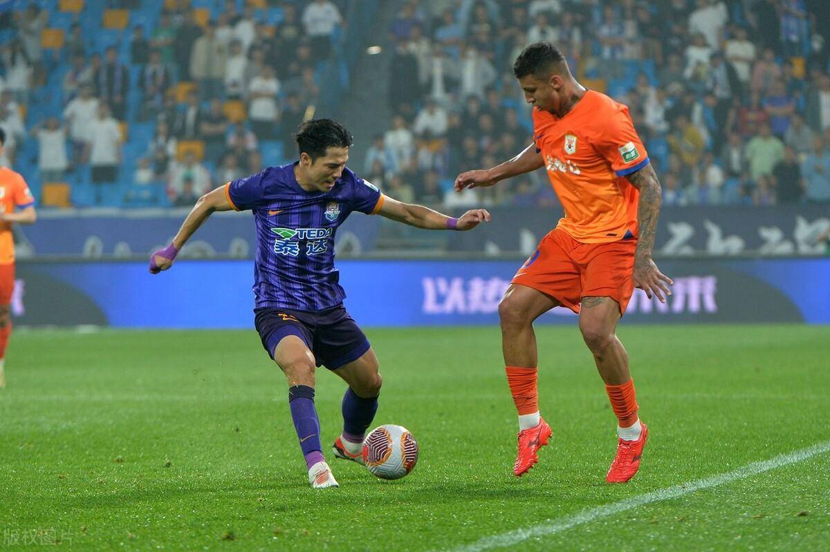 泰山队1比1战平津门虎<strong></p>
<p>虎币网</strong>,克雷桑赛后被山东球迷网暴,遭点名批评