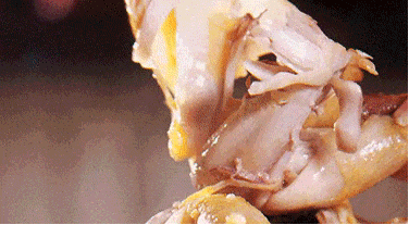 冲上热搜!北京员工爆炒清远鸡<strong></p>
<p>巴币特</strong>,广东老板急了,连发11条语音