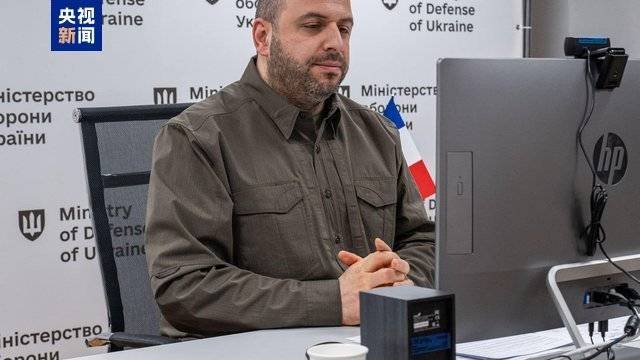 乌克兰第二大城市中心警察局遭袭<strong></p>
<p>币圈大空翼</strong>！俄军密集打击乌军多个重要目标；俄罗斯多家银行遭网络攻击