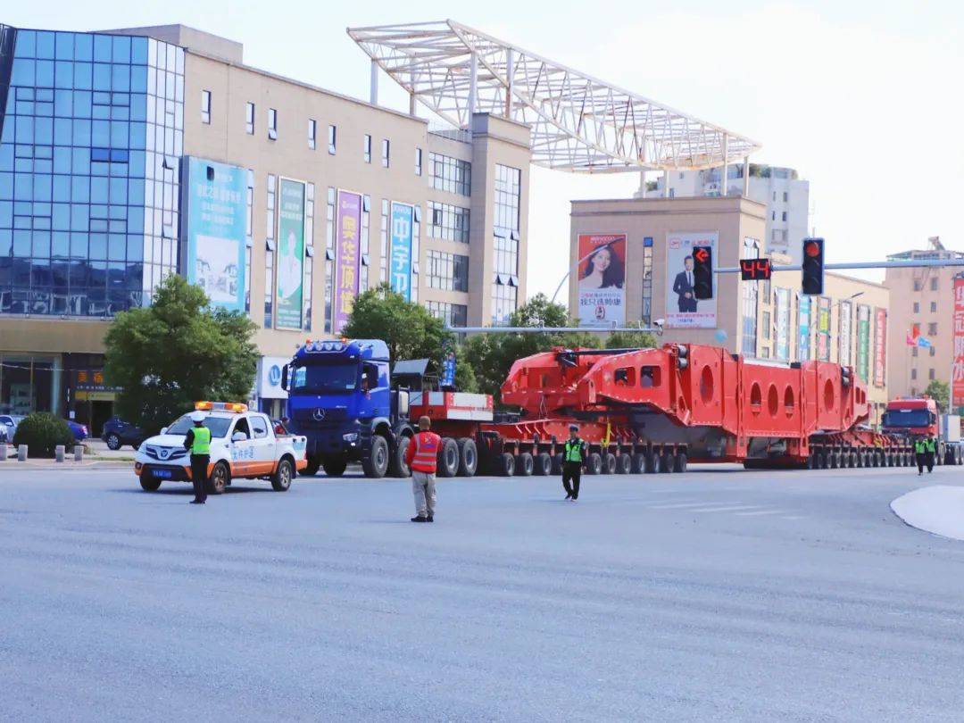 “巨无霸”再现江西<strong></p>
<p>币圈大空翼</strong>!这回重达428吨!