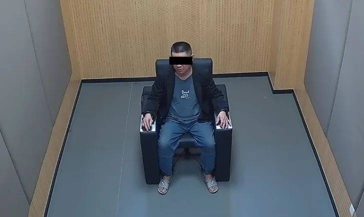 “我车被偷了<strong></p>
<p>etf币</strong>,车上有块毒猪肉!”男子深夜报警,结局大反转