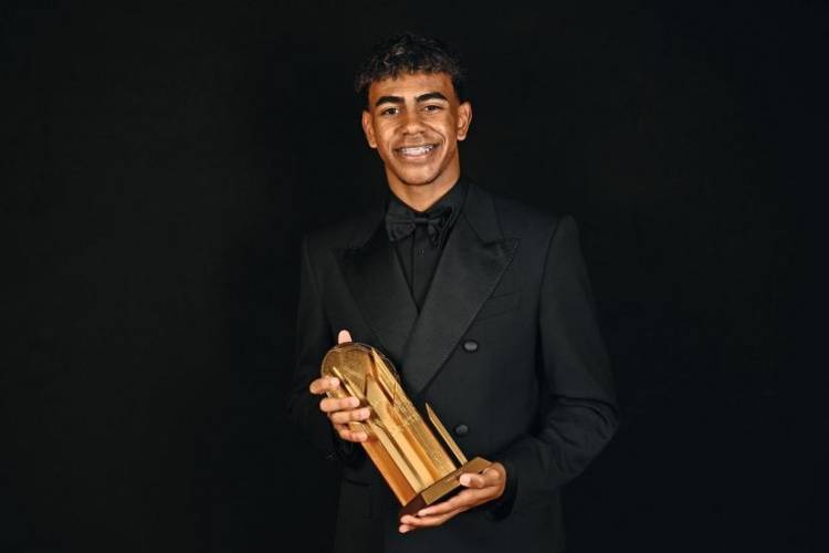 哈维:亚马尔在未来10年或15年里也会是最出色的球员