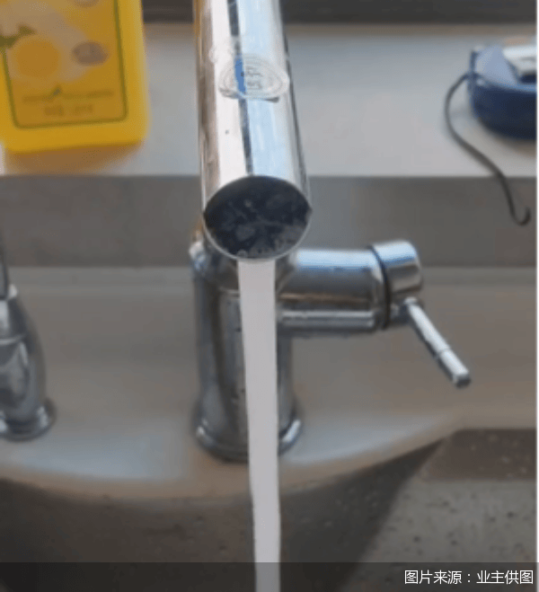 老鼠乱窜、直饮水发黄<strong></p>
<p>链币网</strong>，北京业主千万元买的和锦诚园居然是这样