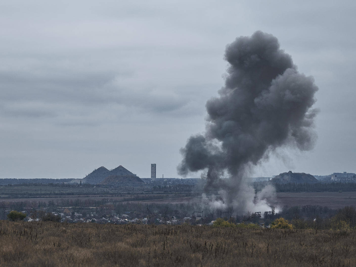 今冬将成俄乌冲突分水岭？ 特朗普胜选后俄乌加速“抢地盘”<strong></p>
<p>上币精品网</strong>，东线一天内107起冲突