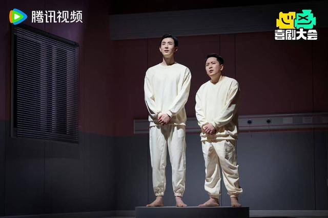 喜剧人李川谈“李总”：搜集“霸总”素材<strong></p>
<p>初入币圈</strong>，被“油腻”整成“工伤”｜谈艺录