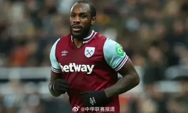 知名球星突发车祸<strong></p>
<p>蜜蜜币</strong>!法拉利被撞烂