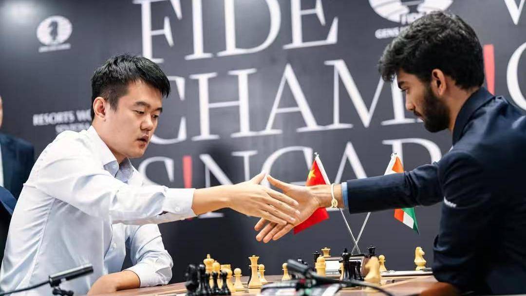 国际象棋世界冠军赛丨教科书级名场面<strong></p>
<p>洪币价格</strong>!来自棋王丁立人的最强反击