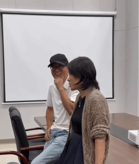 俞敏洪:我和董明珠不同<strong></p>
<p>炒币破产</strong>,她是霸蛮式领导,说一不二