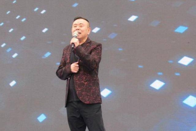 潘长江:我钱花一辈子也花不完<strong></p>
<p>扣币</strong>,如今67岁却越活越“糊涂”了