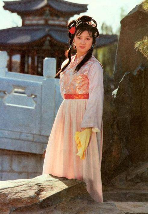 贾惜春：陈晓旭当年是装的<strong></p>
<p>扣币</strong>，不然演不了林黛玉，我是装得不够彻底