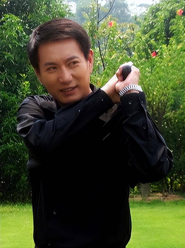 “坏人专业户”姚刚：一生无妻无子<strong></p>
<p>祥云币</strong>，如今53岁在千万豪宅一个人住