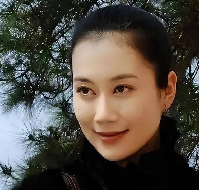 “坏人专业户”姚刚：一生无妻无子<strong></p>
<p>祥云币</strong>，如今53岁在千万豪宅一个人住