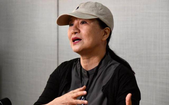 原来早已退出中国籍?被老外“玩腻就丢掉”的郑绪岚<strong></p>
<p>鲸鱼币</strong>,却回国捞金