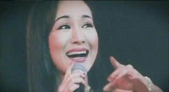 原来早已退出中国籍?被老外“玩腻就丢掉”的郑绪岚<strong></p>
<p>鲸鱼币</strong>,却回国捞金