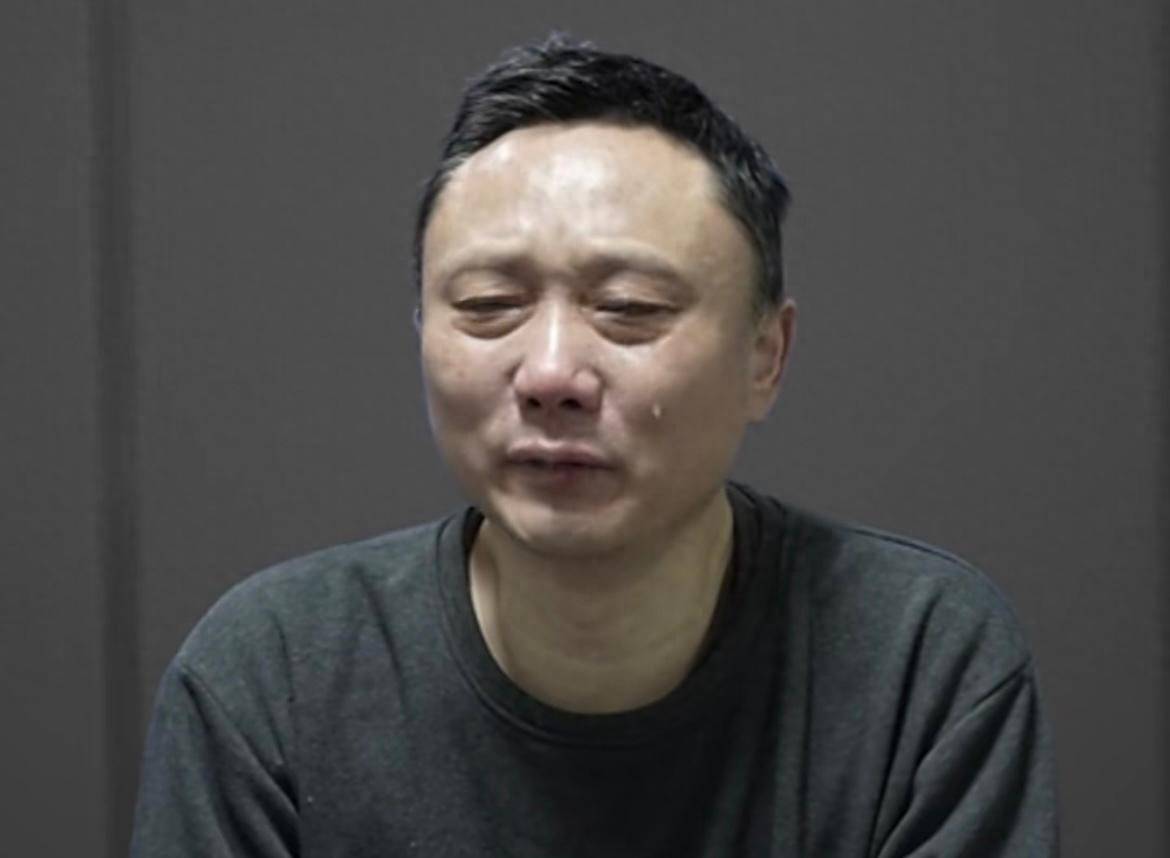“就是太想当官”<strong></p>
<p>wfee币</strong>，曾任贵阳市副市长的他，流泪忏悔