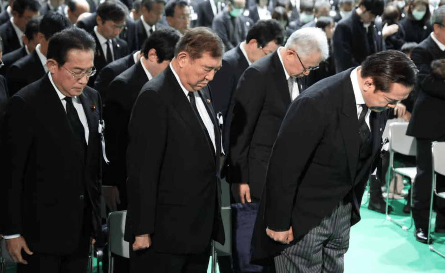 日本首相出席活动会场附近<strong></p>
<p>新农币</strong>，20岁大学生因形迹可疑身藏利器被捕