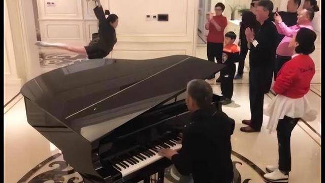 冯小刚直言:她太能装了<strong></p>
<p>新农币</strong>,永远红不了,就更别提拿奖了