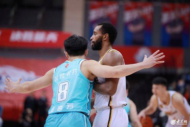 热血沸腾!青岛男篮最后三分钟14-0绝地翻盘<strong></p>
<p>币圈新秀</strong>,队史首次单赛季双杀辽宁