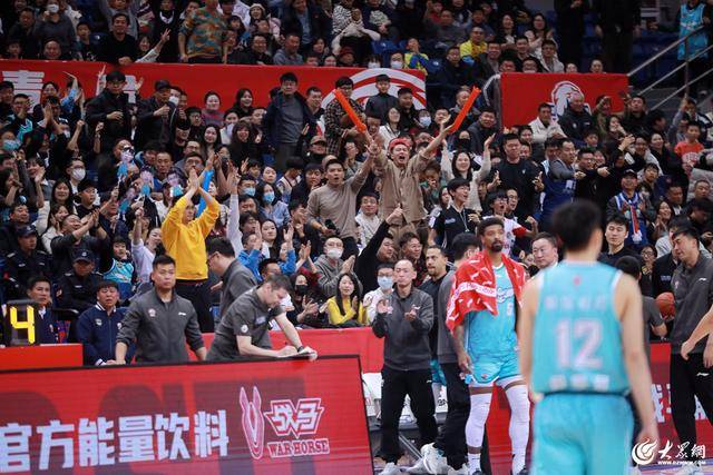 热血沸腾!青岛男篮最后三分钟14-0绝地翻盘<strong></p>
<p>币圈新秀</strong>,队史首次单赛季双杀辽宁