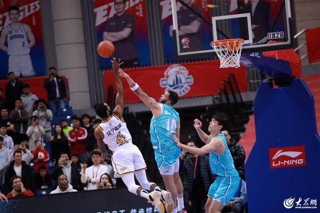 热血沸腾!青岛男篮最后三分钟14-0绝地翻盘<strong></p>
<p>币圈新秀</strong>,队史首次单赛季双杀辽宁
