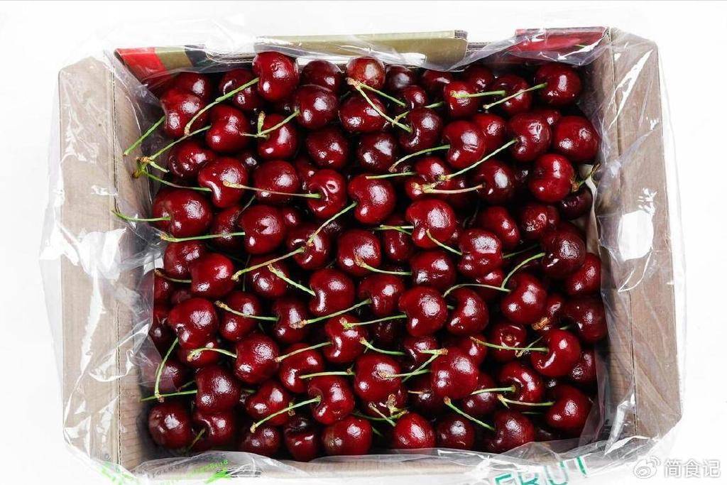 车厘子暴跌80%<strong></p>
<p>合约币走势</strong>,为何还是没人买?这4个原因很现实,难以改变