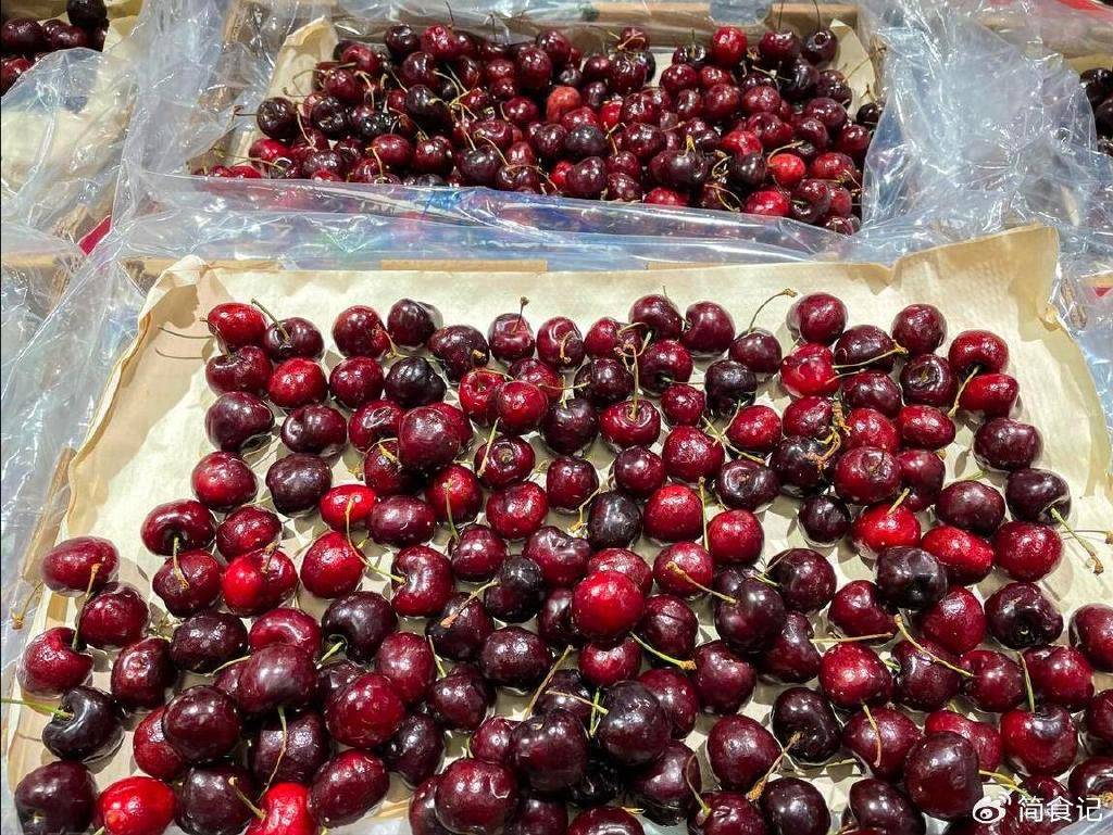 车厘子暴跌80%<strong></p>
<p>合约币走势</strong>,为何还是没人买?这4个原因很现实,难以改变