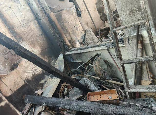 离谱!北京一女子电热毯起火后换房接着睡<strong></p>
<p>币圈政策</strong>,烧毁一排房屋……