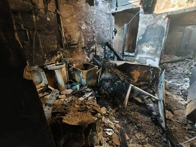 离谱!北京一女子电热毯起火后换房接着睡<strong></p>
<p>币圈政策</strong>,烧毁一排房屋……