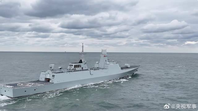 海军054B护卫舰首舰交接入列<strong></p>
<p>炒币交流群</strong>,舷号545