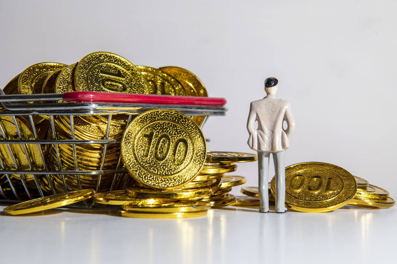 高管自愿降薪20%直至盈利！江西上市国企连亏3年后立军令状<strong></p>
<p>炒币交流群</strong>，跨界光伏踩了雷