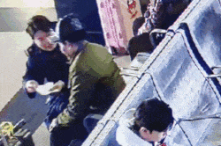 77岁老人拿手写车票乘高铁<strong></p>
<p>支点币圈</strong>?网友:看到后续放心了