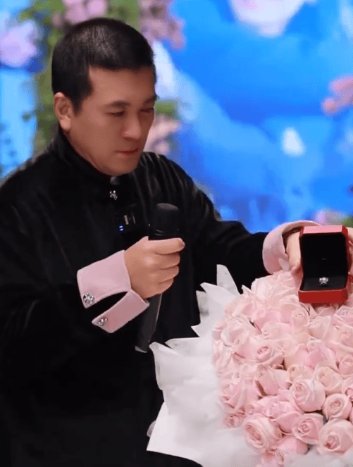 杨子回应“直播求婚”：被黄圣依骂<strong></p>
<p>支点币圈</strong>了5分钟