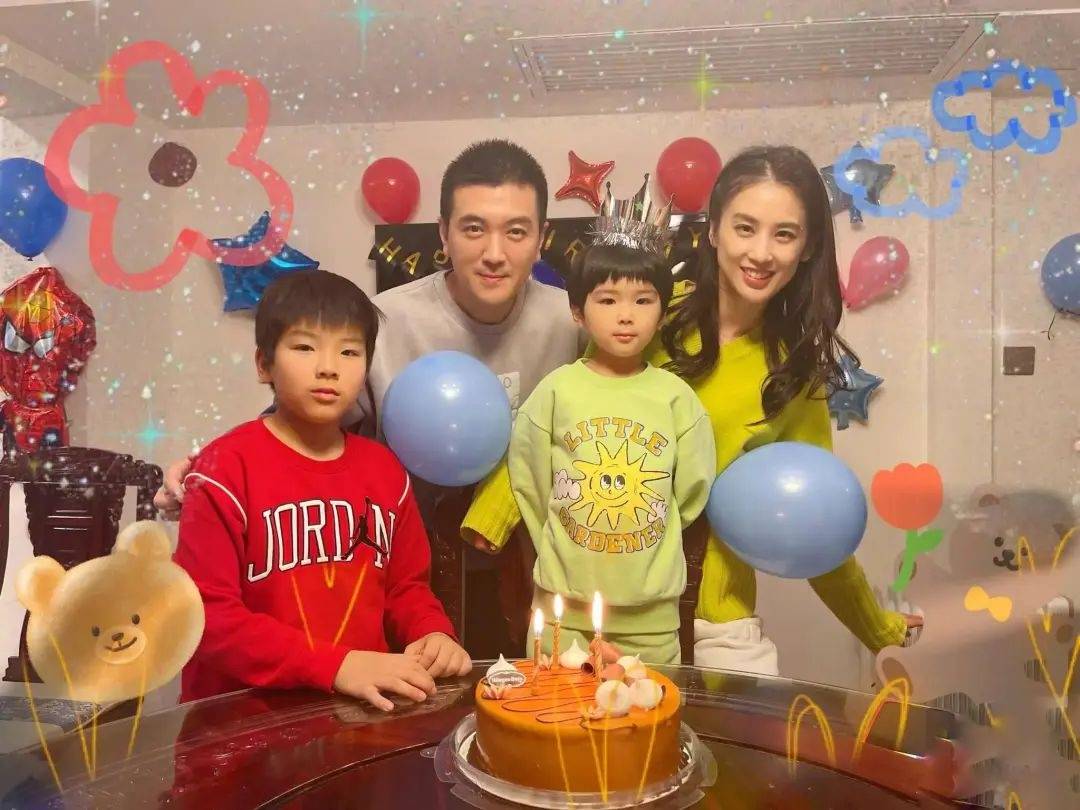 杨子回应“直播求婚”：被黄圣依骂<strong></p>
<p>支点币圈</strong>了5分钟