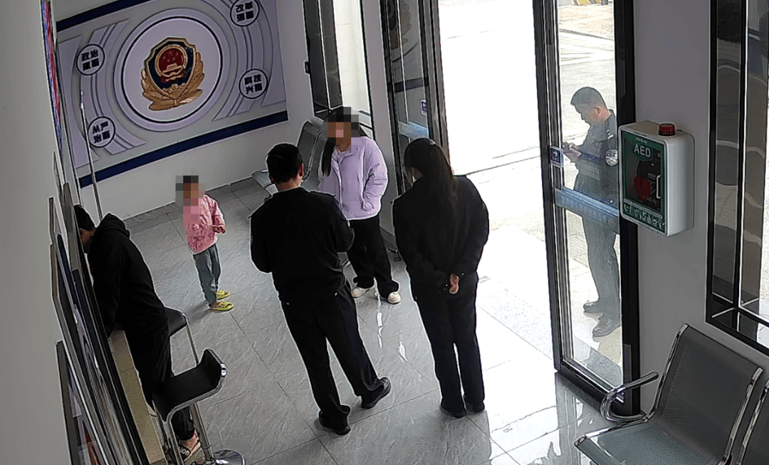 6岁女童<strong></p>
<p>炒币必备书籍</strong>，从泉州走到厦门！网友：这娃“太能跑了”