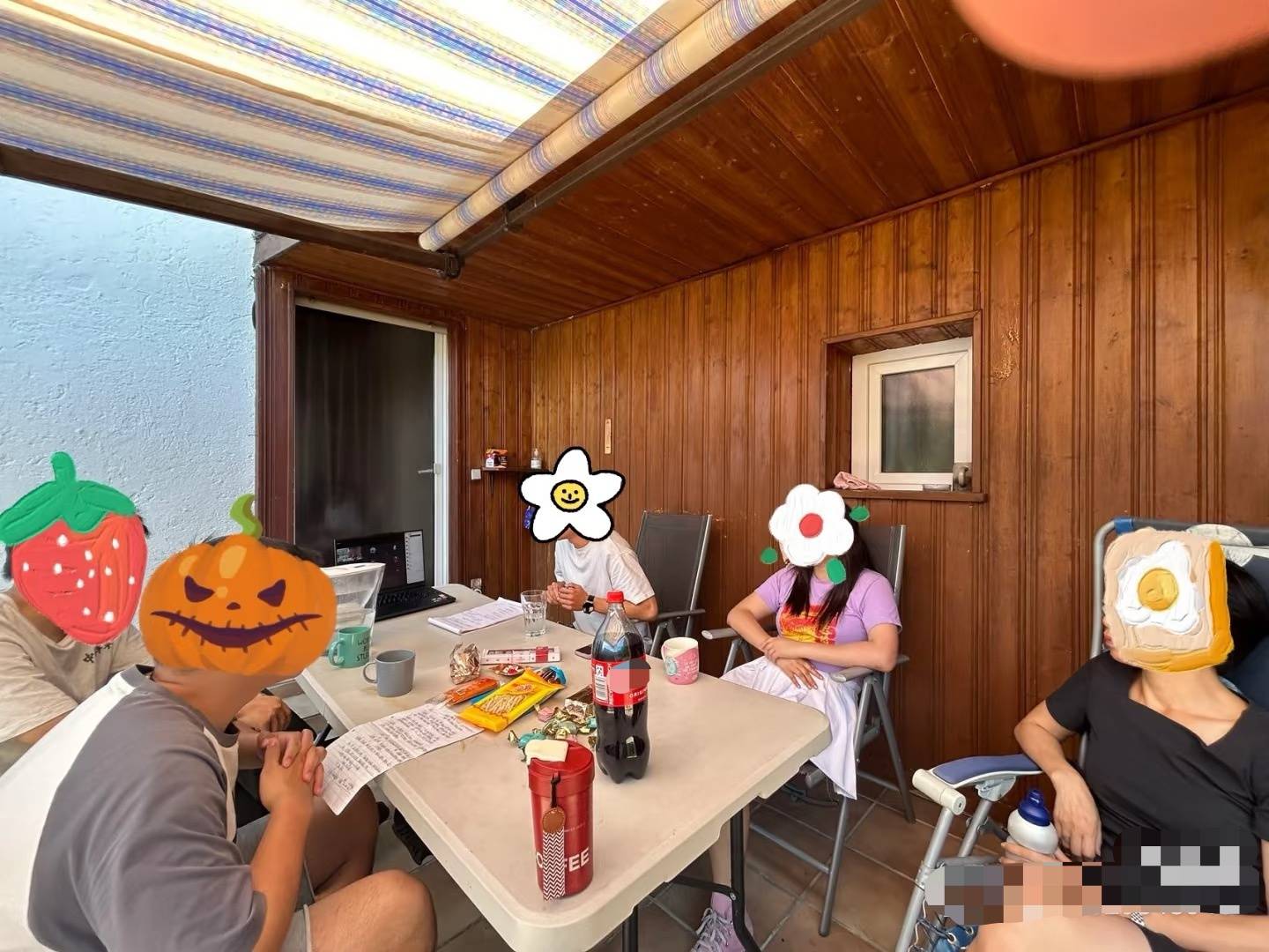 海外独生子女为父母养老放弃绿卡回国<strong></p>
<p>兔兔币</strong>,“没哪个国家好到值得牺牲父母晚年生活”