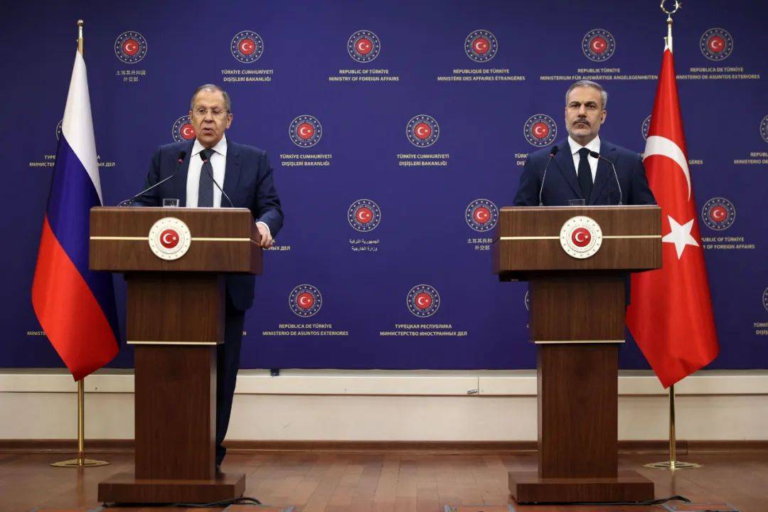 重大宣布<strong></p>
<p>币圈94</strong>！俄乌各开出停战条件