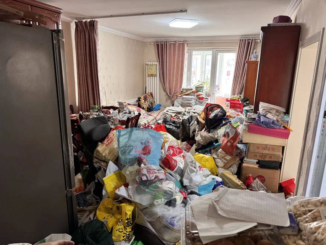 退休金超9000<strong></p>
<p>马兰币价格</strong>，91岁老人家中却“垃圾成山”！原因心酸